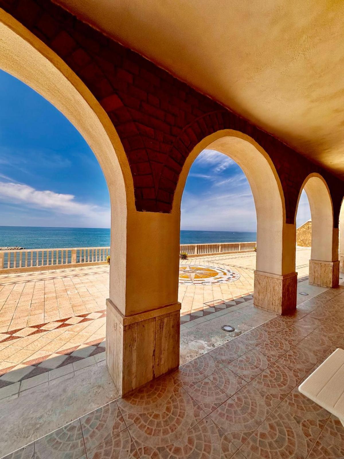 Il Paradiso Sul Mare Анціо Екстер'єр фото